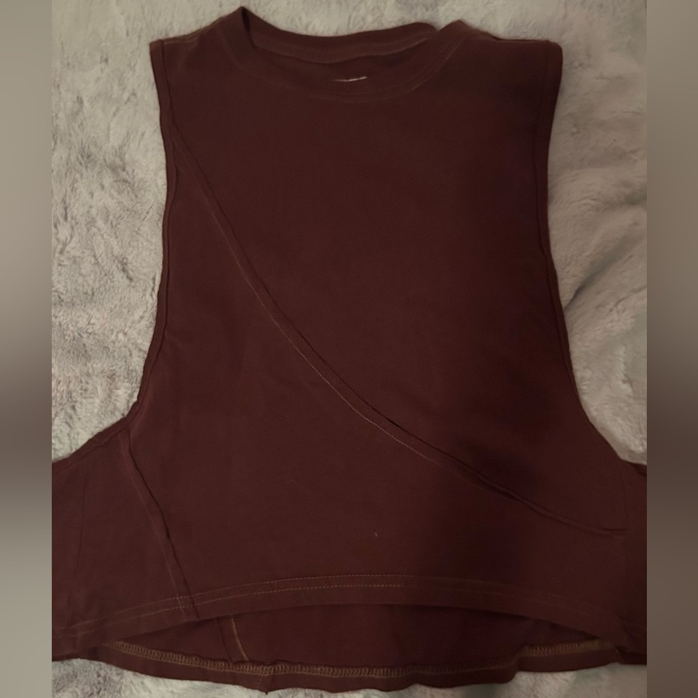 URBAN OUTFITTER MUSCLE TANK